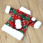 1 Set Santa Claus Plaid Snowflake Clothing Hat Dress Kit Wine Bottle Cover Decor 				