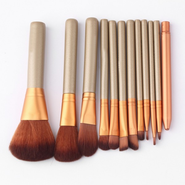 12 Pcs/set Professional Makeup Brushes Set Cosmetic Eyeshadow Foundation Concealer Brushes Face Brush Make up Tools Accessories