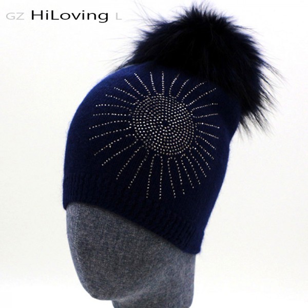 2016 Rhinestone Knitting Hat Wool Beanie Hat With Real Raccoon Fur Pompom Women Beanie Pom pom Wool Bonnet Femme Hiver Caps Girl