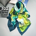 2017 new brand Women Silk scarf Beach Shawl and Echarpe Luxurious Wrap of New Designer scarves Plus Size female beach stole