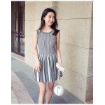 2017 spring  women  striped  sleeveless  draped  pleated  knitting  dress 