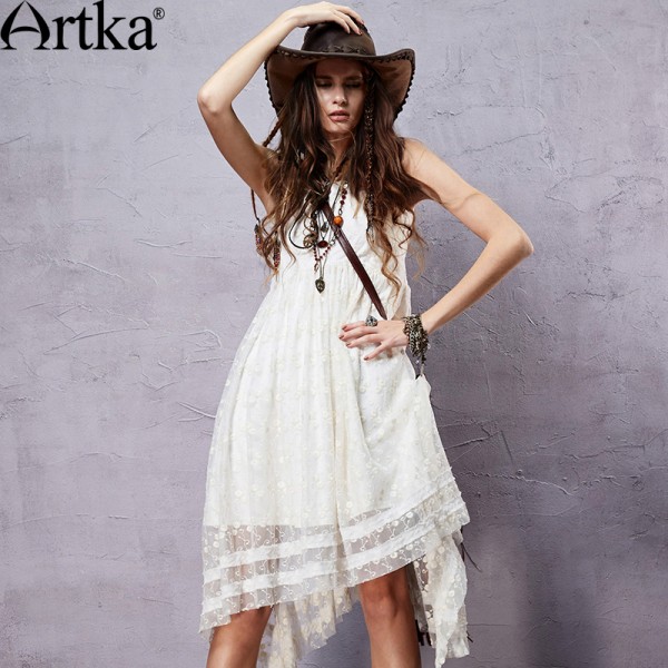 Artka Women's Summer Bohemian Style Solid Color Sleeveless Dress O-neck Lace Embroidery Irregular Hem Dress LA14551X