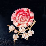 JUJIE Fashion Flower Brooches For Women 2018 Shell Plum Brooch Pins Corsage Dress Accessories Luxury Female Jewelry Dropshipping