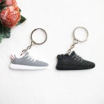 Mini Silicone Yeezy Boost 350 Keychain Bag Charm Woman Men Kids Key Ring Gifts Sneaker Key Holder Jordan Shoes Key Chain