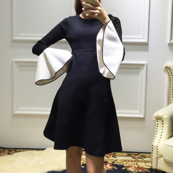 New 2016 autumn winter stunning color block flare sleeve women knitted dress cute a-line black white casual dresses