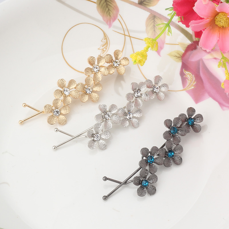 flower pin accessories