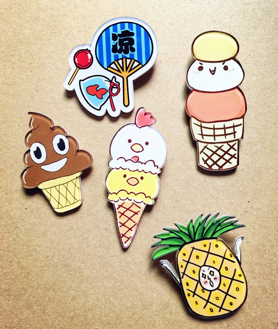 1-PCS-Free-Shipping-Cartoon-Acrylic-Brooch-Clothing-Backpack-Accessories-Badges-Decoration-Pins-Broo-32679650588