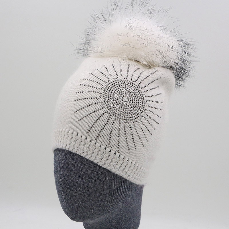 2016-Rhinestone-Knitting-Hat-Wool-Beanie-Hat-With-Real-Raccoon-Fur-Pompom-Women-Beanie-Pom-pom-Wool--32729812013