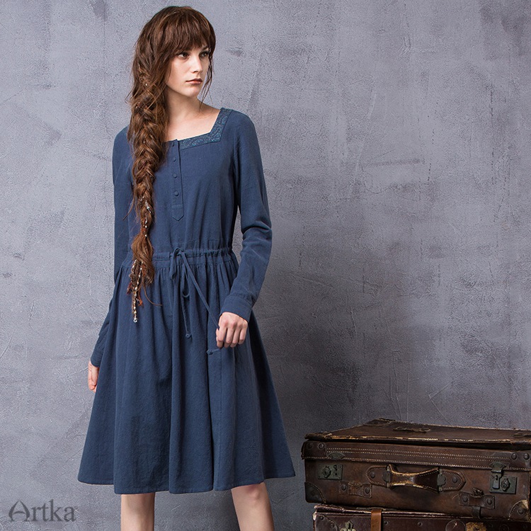 Artka-Women39s-Spring-New-Solid-Color-Embroidery-Dress-Vintage-Square-Collar-Long-Sleeve-Drawstring--32756183438
