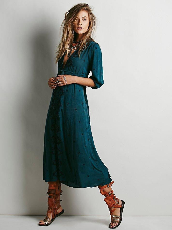 Boho-Dress-Women-2017-Spring-Summer-Embroidery-Bohemian-Long-Dress-Loose-V-Neck-Sexy-Retro-People-Hi-32680111433