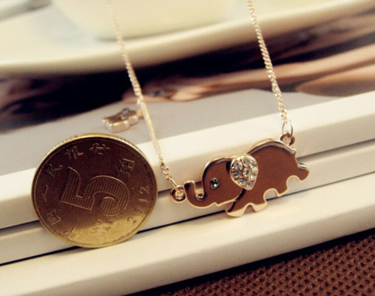 Cute-Elephant-Family-Stroll-Design-Fashion-Women-Charming-Crystal-Chain-Necklace-Chocker-necklace-Fr-32429543701