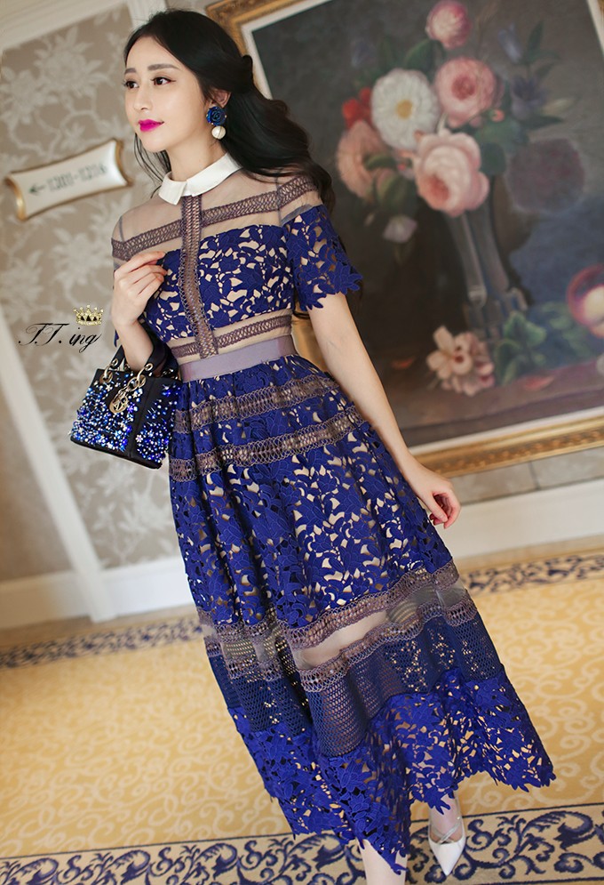 European-high-end-high-quality-clothing-beautiful-woman-full-of-sheer-embroidered-lace-stitching-lad-32339816558