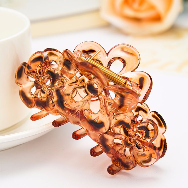 Fashion-Hair-Claws-Hollow-Translucent-Gripper-Floral-Barrette-for-Women-Female-Acetate-Crab-Differen-32790002455