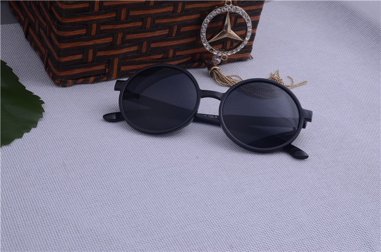 Hot-Vintage-Round-Lens-Sunglasses-women-Classic-Gafas-Oculos-Retro-Coating-Sun-Glasses-Round-Oculos--32704889681