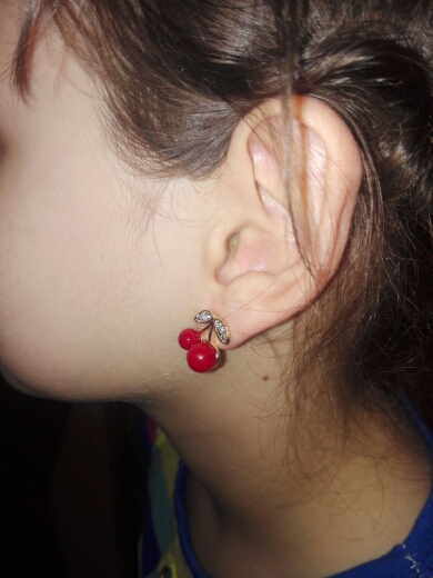 LNRRABC--Women-Girl---Fashion-Popular-Charming--Rhinestone-Red-Cherry-Ear-Stud-Earrings-Gift-32685743496