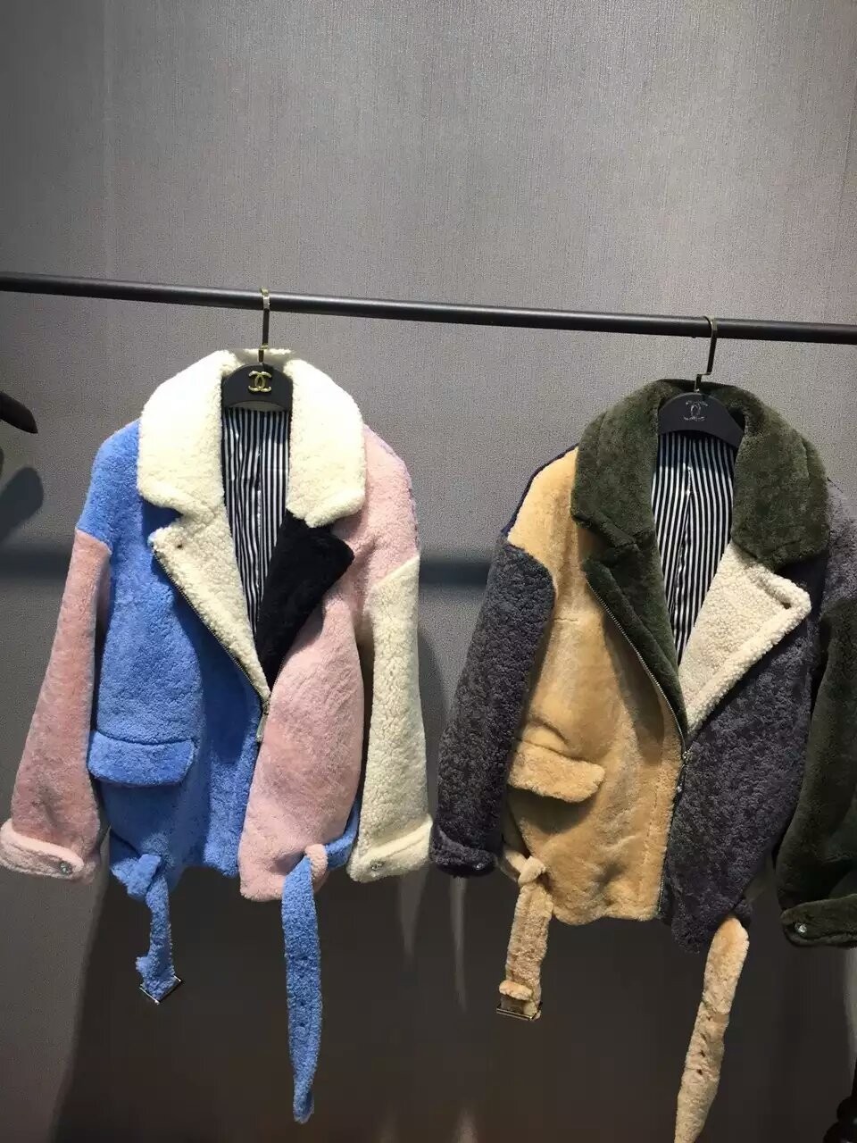 Most-Popular-Spliced-Genuine-Shearling-Coat--Real-Sheepskin-Patchwork-Women-Jcsket-Sheepwool-Short-O-32749694400