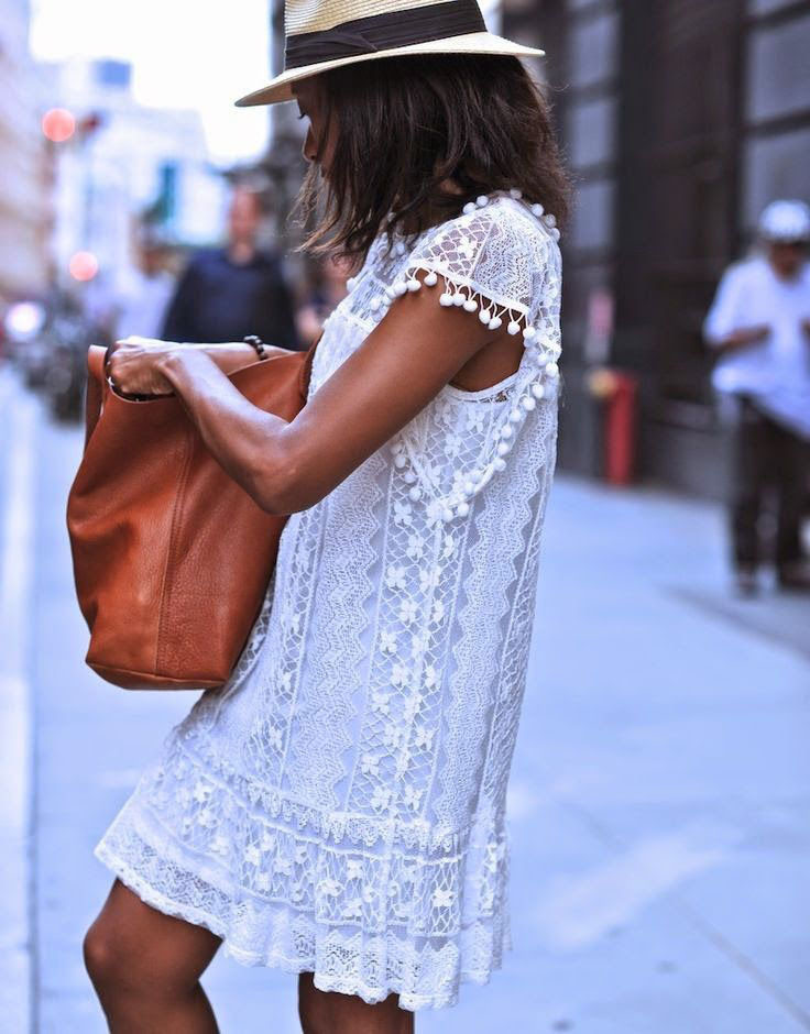 Summer-Dress-2016-Women-Casual-Beach-Short-Dress-Tassel-Black-White-Mini-Lace-Dress-Sexy-Party-Dress-32777527172