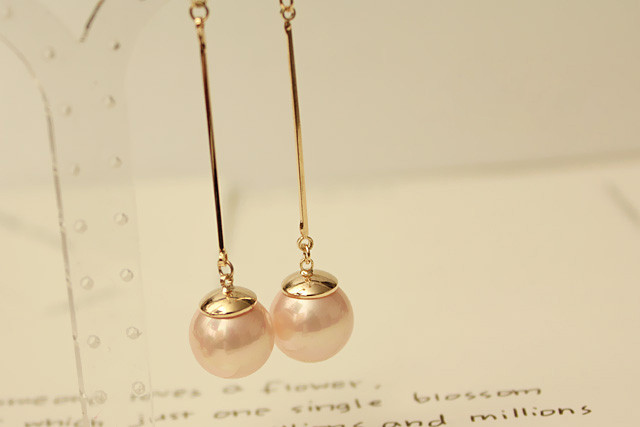 The-new-Korean-fashion-jewelry-OL-temperament-long-section-of-pearl-earrings--free-shipping-32614715290