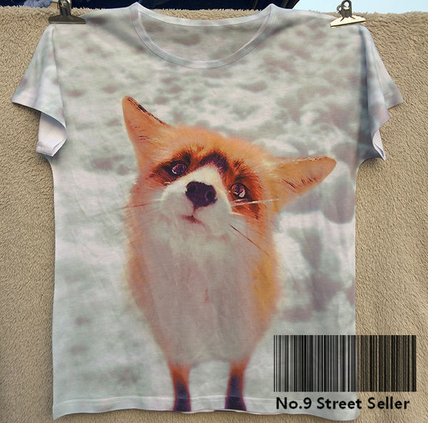 Track-ShipVintage-Retro-Good-Feeling-T-shirt-Top-Tee-Cute-Little-Fox-in-Snow-Snowfield-Watching-You--2047614673