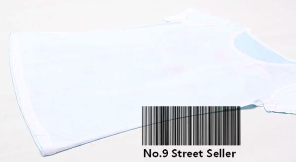 Track-ShipVintage-Retro-Good-Feeling-T-shirt-Top-Tee-Cute-Little-Fox-in-Snow-Snowfield-Watching-You--2047614673