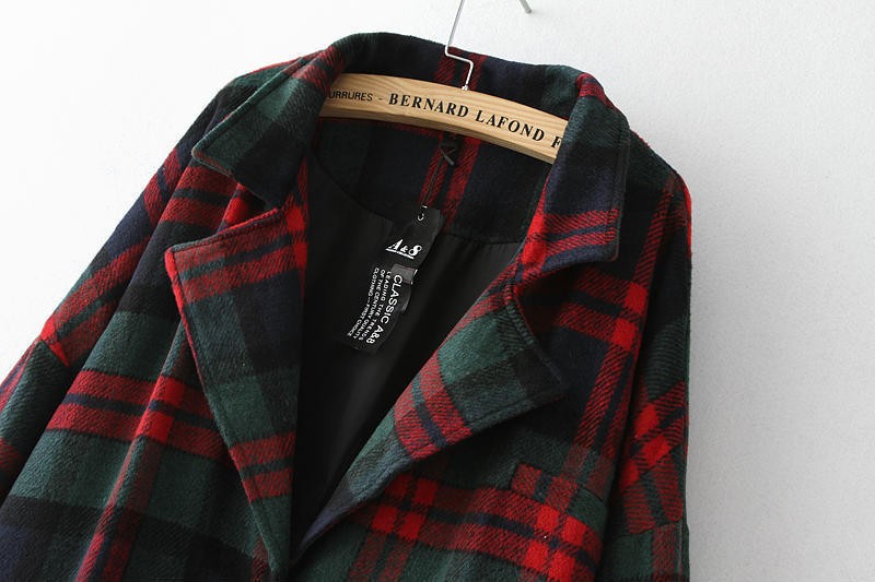 Winter-Women-New-retro-classic-red-and-green-plaid-long-section-single-breasted-wool-coat-female-out-2050601457